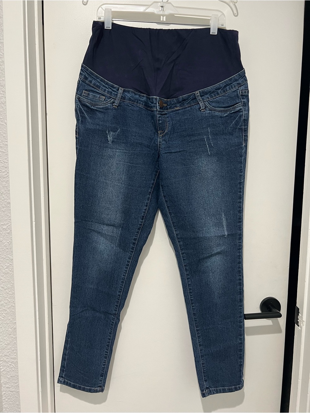 Hybrid & Company Maternity Skinny Jeans XL – Over Belly Stretch Denim